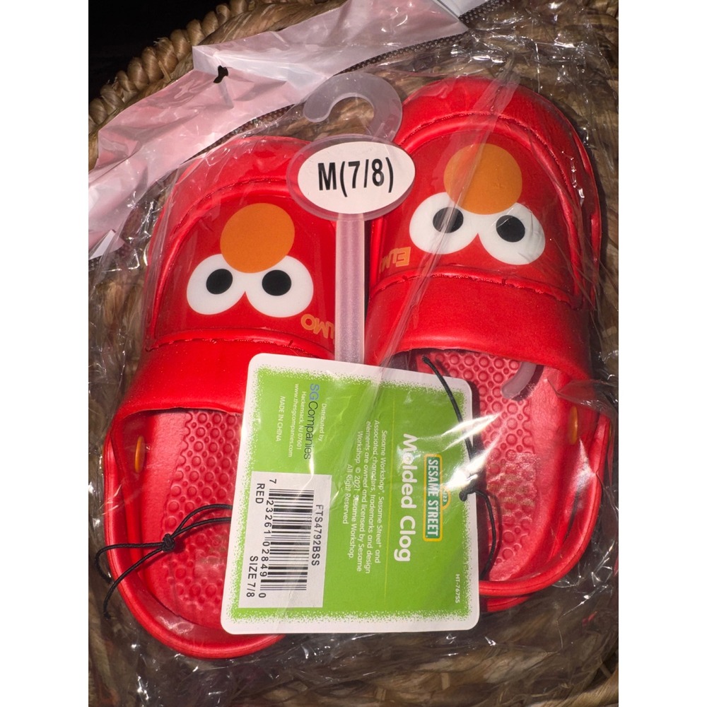 Elmo sandals size 7/8 brand new